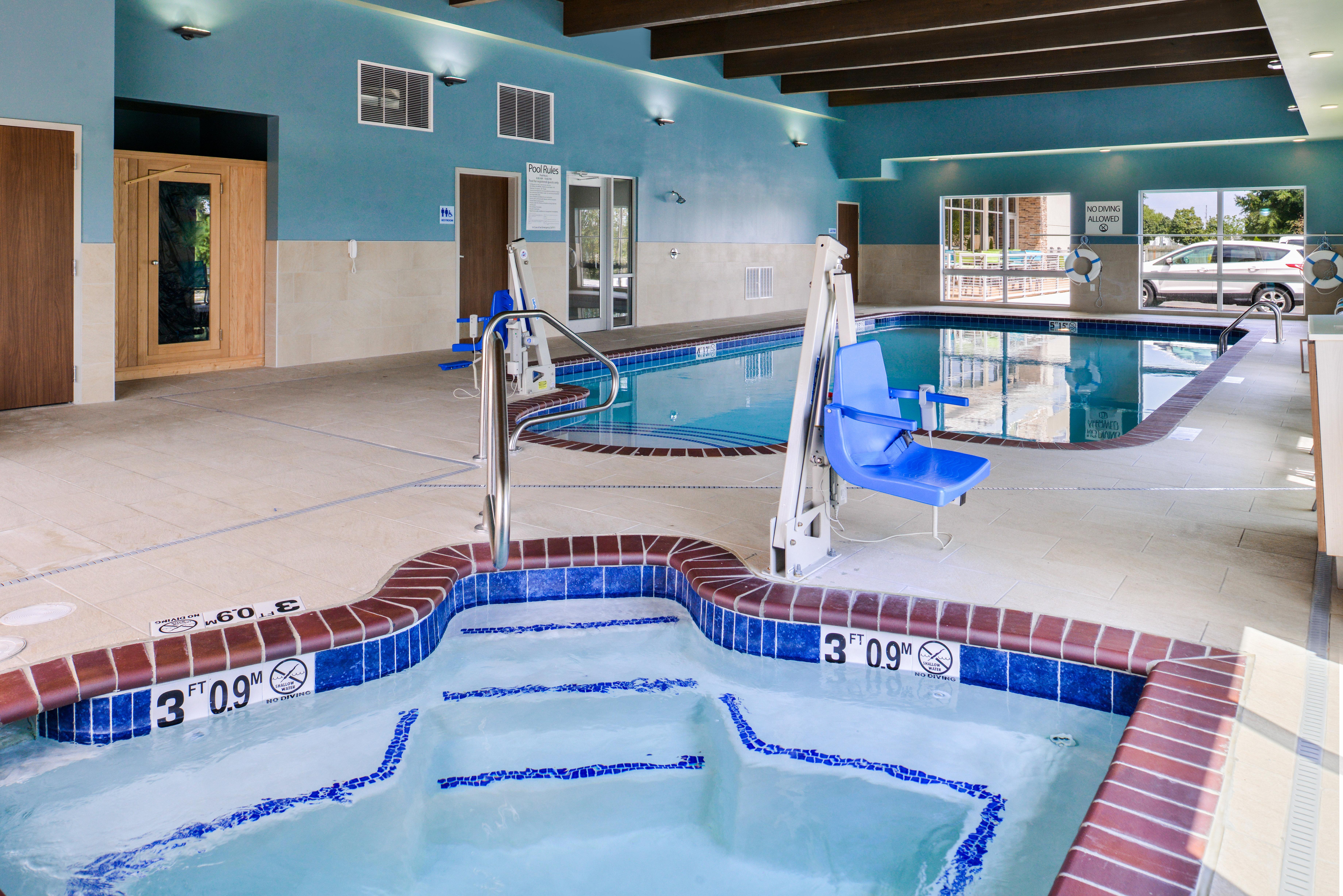 Holiday Inn Express & Suites - Siloam Springs By Ihg Exteriör bild