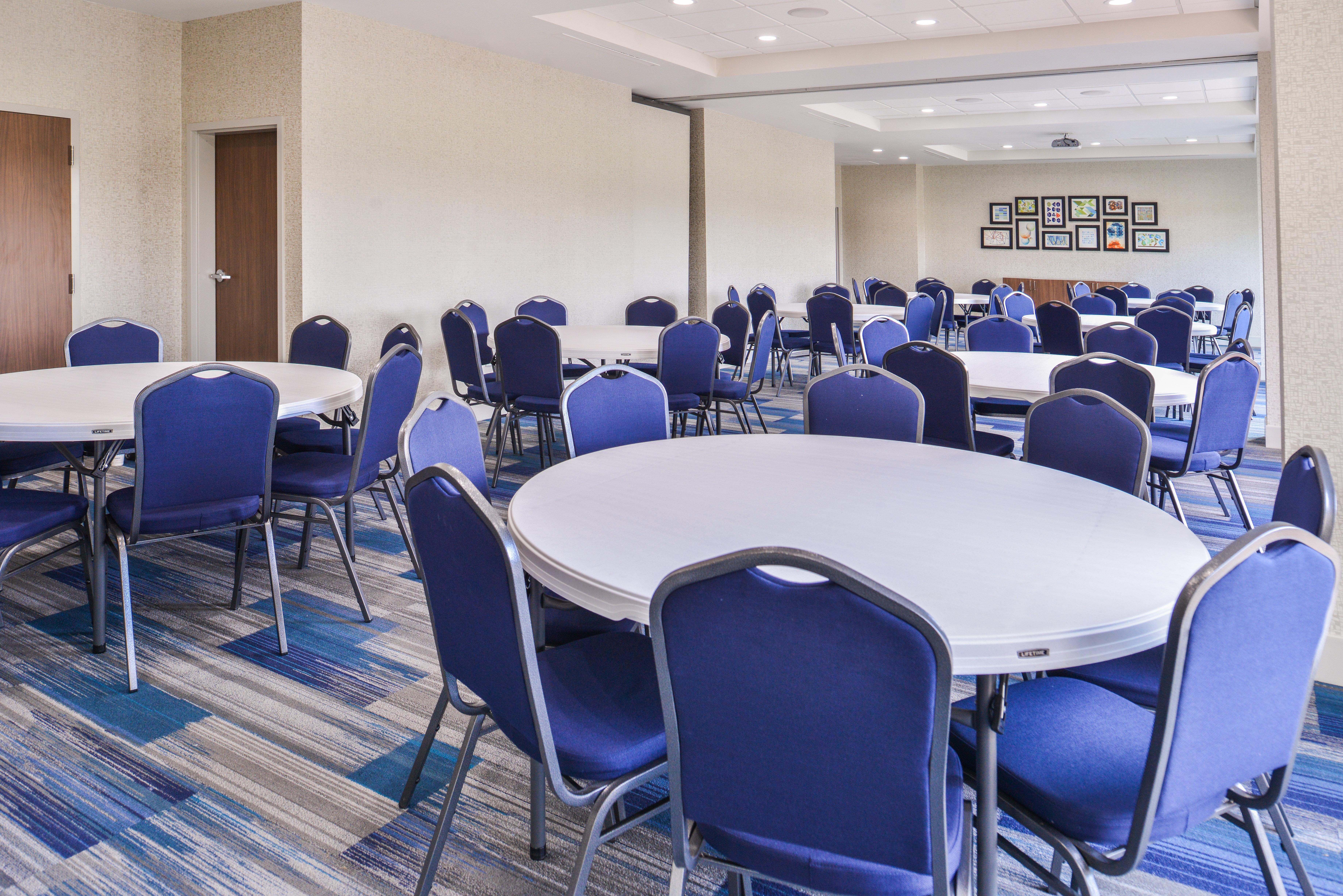 Holiday Inn Express & Suites - Siloam Springs By Ihg Exteriör bild